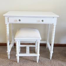 Vanity Table Without Mirror Luxury Home Office Furniture Check More At Http Www Nikkitsfun Com V Bedroom Vanity Table Small Vanity Table White Vanity Table