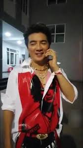 Chị ơi, giọt nước mắt đôi ta, je t'aime, mashup chuyện hoa sim & những đồi hoa sim, ngày đó tôi yêu em, top tracks: Fan Ä'u Idol Vá» Muá»™n Sá»£ Ma La Ä'am VÄ©nh HÆ°ng Láº§y Lá»™i Gá»i Ä'iá»‡n Giup