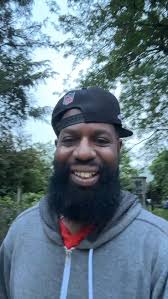 Thank you Frank, you are correct life does not come with a manual that's  why curiosity serves us so well. 😁🌞✌️✨️Have a spectacular Saturday ✨️ 💚