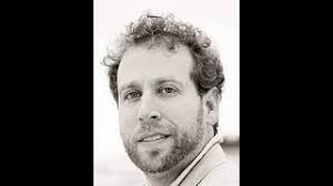 Author Michael Weinreb talks to PSU Daily Collegian students