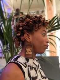 Natural Hair Street Style: Parisian Naturals