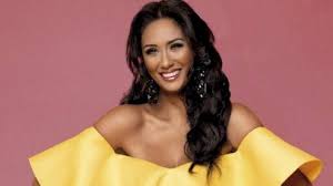 Pamela díaz began her television career participating on a beauty pageant in the show venga conmigo of. Estan Pagando Pesimo Pamela Diaz Se Lanza Contra Chilevision