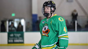 Decorate your jerseys with a custom team logo on the front and player names & numbers on the back. Ranking The Best Club Hockey Jerseys For Bowl Bound Schools Why Oregon Is No 1