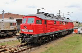 Einen Blick Uber Den Zaun Des Aw Cottbus Am 24 Juni 2013 Wartete Dort Meg 313 Eisenbahn Eisenbahn Fotografie Modelleisenbahn