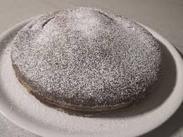 La ciambella tiramisù è resa così morbida grazie all'aggiunta del mascarpone nell'impasto ed è composta da tre strati diversi. Ricetta Torta Soffice Mascarpone E Cacao Dolcidee