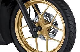 Farhuntpaintsamurai paint yang saya pakai. Yamaha Aerox Tiba Honda Vario 150 Bubuhi Emas Di Motornya Oto