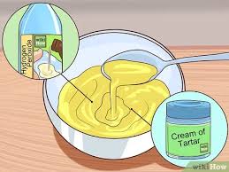 You don't need to buy anything from the market if you want to remove yellow stains in bathtub. 3 Ways To Clean Tough Stains From A Bathtub Wikihow