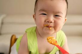 baby eating