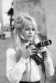 The New French Volumizing Powder That Gives You Brigitte Bardot Hair In A Bottle Brigitte Bardot Hair Bardot Hair Hair Styles
