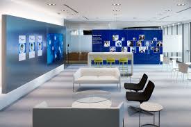 Biogen Tokyo Japan Interior Design By The Steven Leach Group Biogen Japan Needed To C Corporate Interior Design Office Wall Design Office Interior Design