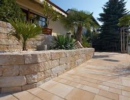 Pflasterstein Mediterran Terrassengestaltung Mit La Tierra Pflaster In Sunset Garten Garten Pflaster Und Mediterrane Terrasse