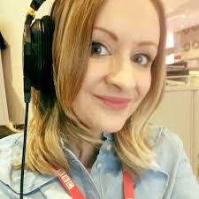 Jennifer Bartram's Instagram, Twitter & Facebook