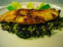 Ispanak Yataginda Tavuk Gogsu Ispanak Yemek Tarifleri Tavuk