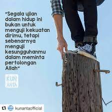 Yang membezakan kita antara satu sama lain di sisi allah ialah sejauh mana ikhlasnya kita dan kesungguhan kita menjalani hidup berlandaskan syariat. Hafizul Halim Repost By Kunantaofficial Ujian Dari Allah Buat
