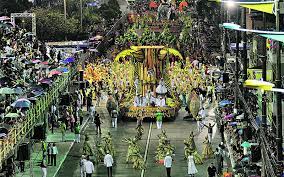 Escolas de samba do grupo dois abrem o Carnaval 2020 de Belém • DOL
