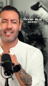 Haz esta oración para que no les falte trabajo a tus hijos. #Frases  #motivación #personal #honestidad #hombresdevalor #mujeresdevalor #amor  #DanielDueñas