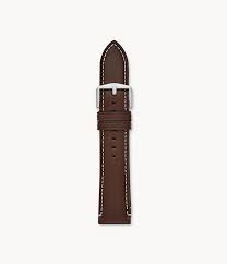 La montre homme avec son bracelet en cuir est tout d'abord esthétique : Bracelet De Montre Interchangeable En Cuir Marron 22 Mm S221245 Fossil
