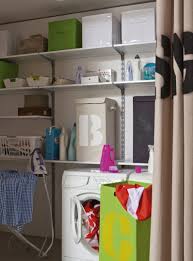 Une Buanderie Pratique Avec Des Rangements Buanderie Rangement Utilitaire Rangement