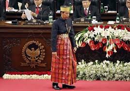 Pakaian adat sulawesi selatan sangat menarik kita pelajari. Pakaian Adat Sulawesi Selatan Gambar Keunikan Dan Penjelasannya Secara Lengkap Budaya Nusantara