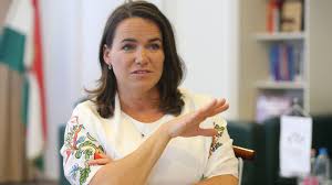 Csökkent a lakosság természetes fogyása az év első hat hónapjában vasárnap.hu Csapkod Elnyomas Helyhez Kotott Novak Katalin Furdoruhaban Premiermilk Org