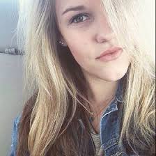 Samantha Neese's Instagram, Twitter & Facebook