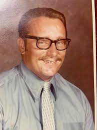 I want to let everyone know that Roger Littlefield passed away earlier this  morning. Our love ,prayers ,and sympathy go out to Virginia and all the  family at this most difficult time!!🙏🙏❤️❤️