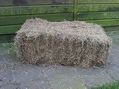 • épaisseur de 35 à 45 cm en fonction des botteleuses ; Botte Agriculture Wikipedia