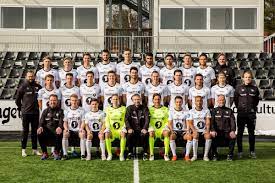 The match is a part of the nm cup. Elverum Fotball Auf Twitter Elverum Fotball 2017 Sa Mye Kjekke Mannfolk Har Ikke Vaert Samlet Pa Denne Siden Av Glomma Noensinne