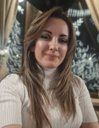 Hello 🥰 nobody wants a lady like me because I'm too old❤️💞🌺🌹 In my  stories