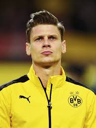 He is primarily positioned as a right back, but is capable of playing as a central defender. Top Five Images Dortmund Europa League Borussia Dortmund