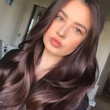 Aileen Alison's Instagram, Twitter & Facebook