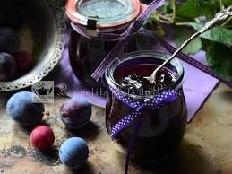 Confiture De Prunes Violettes Du Jardin Recette Par Les Petits Plats Du Prince Recette En 2020 Confiture De Prunes Confiture Recette Confiture