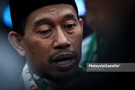 Disamping itu juga aplikasi ini ada info calon sekarang dan keputusan pru13 untuk dinilai sebagai perbandingan. Pas Selangor Umum Calon 20 Parlimen 47 Dun