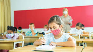 Schulen dürfen fanpages bei facebook pflegen, lehrer sollen soziale netzwerke nicht dienstlich nutzen: Bmmtp012rzj0im