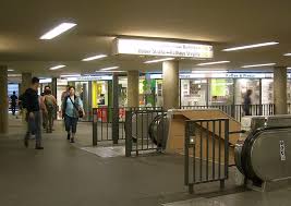 It is one of the most popular attractions in berlin. Neues Kundenzentrum Am U Alexanderplatz Www Bahninfo Forum De