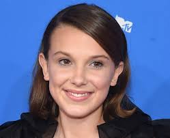 Милли бобби браун, генри кавилл, сэм клафлин и др. Millie Bobby Brown Plays Enola Holmes In Netflix S New Film Series Millie Bobby Popbuzz
