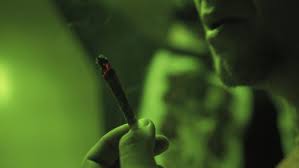 Wondering how to light a joint properly? Canoeing A Joint What It Is And How To Avoid It Wikileaf