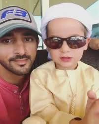 Websta Fazza Forum سمو الشيخ حمدان بن محمد بن راشد آل مكتـوم ولي عهد دبي مع أخوه سمو الشيخ زايد بن Mens Sunglasses Square Sunglasses Women Rayban Wayfarer