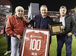Ariel holan se despidió este miércoles como entrenador del club argentino independiente, apenas una semana después de ganar la copa sudamericana, para velar por su seguridad y la de su familia. Independiente De Paladar Negro Claridad Sobre El Contrato De Ariel Holan