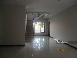 October 3, 2016 by editorfs. Town House Dekat Kemang Harga Sewa 160 Juta Per Tahun Pejaten Jakarta Selatan Dki Jakarta 4 Kamar Tidur 200 M Rumah Disewa Oleh Trimas Putra Rp 160 Jt Tahun 16484352