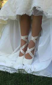 Lace Ballerina Style Bridal Shoe Ivory Lace Flat Wedding Etsy Weddingshoes Wedding Shoes Lace Ivory Bridal Shoes Bridal Shoes Flats