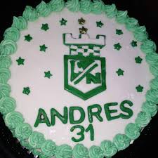 Por supuesto, para mí es un honor estar al frente de un club tan inmenso como es atlético nacional, que hoy está cumpliendo sus 74 años. La Toscana Torta Fria Personalizada Atletico Nacional Facebook