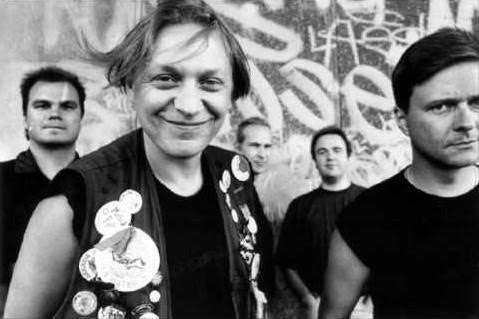 Miljoonasade - Nostalgiaa ja uutta virtaa - KaaosZine