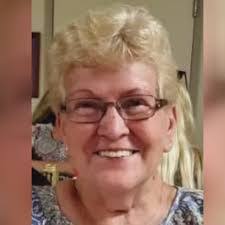 Corinne Staats's Instagram, Twitter & Facebook