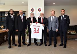 Haziran 2015 ayınemniyet müdürü oldu. Tff On Twitter Istanbul Il Emniyet Muduru Mustafa Caliskan Turkiye Futbol Federasyonu Baskani Nihat Ozdemir E Nezaket Ziyaretinde Bulundu Https T Co 8bcoiarkgz Https T Co P1fzvm5gsa