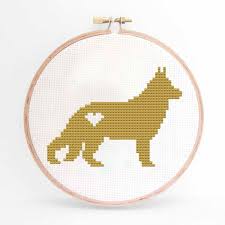 Cross stitch charts are intended for personal use only and can't be distributed any way. German Shepherd Cross Stitch Easy Novocom Top