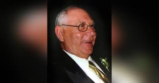 Raymond Mallette's Instagram, Twitter & Facebook