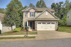 108 Seattle Slew Lane Greenville Sc 29617 House Styles Slay Outdoor Decor
