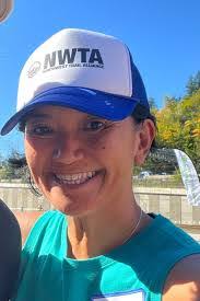 Regis Lee's Instagram, Twitter & Facebook