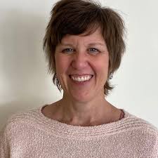 Kate Crook Stylist (@katecutshair17) • Instagram photos and videos